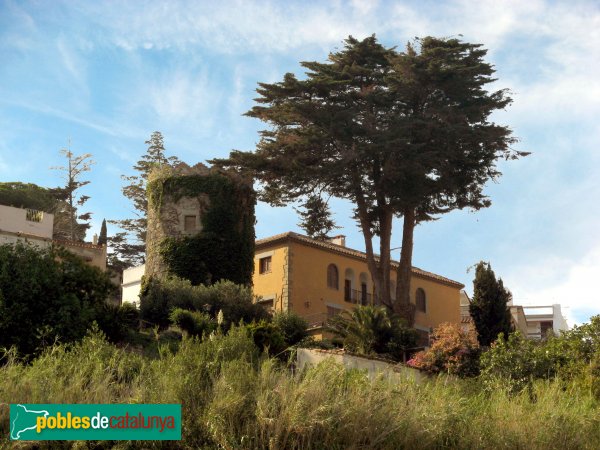 Caldes d'Estrac - Torre Verda (Foto: Albert Esteves, 2007) Caldes d'Estrac - Torre Verda