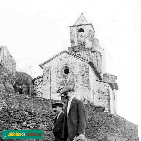 Cervelló - Església de Santa Maria (Foto: Josep Salvany - Fons Salvany, Biblioteca de Catalunya, 1912) Cervelló - Església de Santa Maria