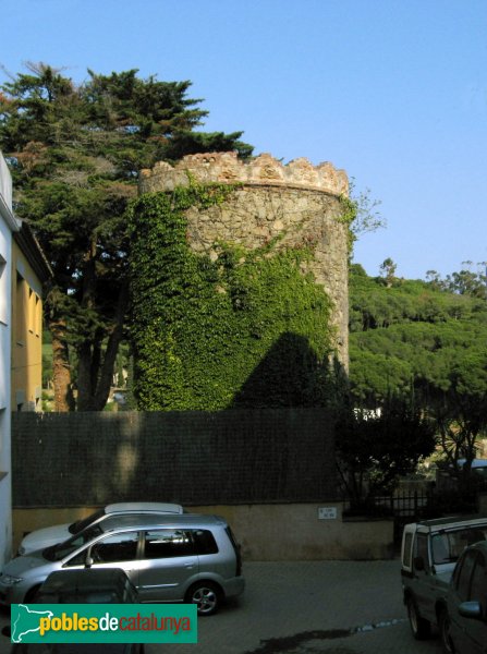 Caldes d'Estrac - Torre Verda (Foto: Albert Esteves, 2007) Caldes d'Estrac - Torre Verda