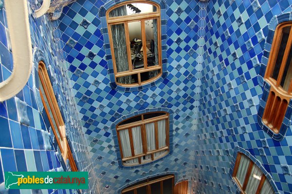 Barcelona - Casa Batlló (Foto: Tato Grasso, 2007) Barcelona - Casa Batlló