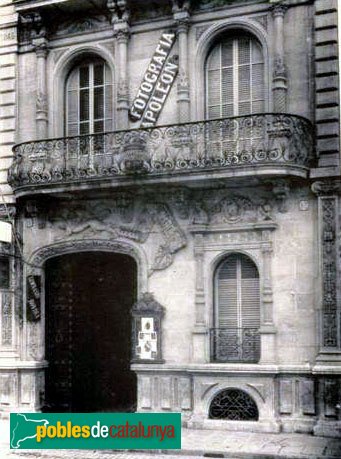 Barcelona - Casa Napoleó (Frontó Colom)