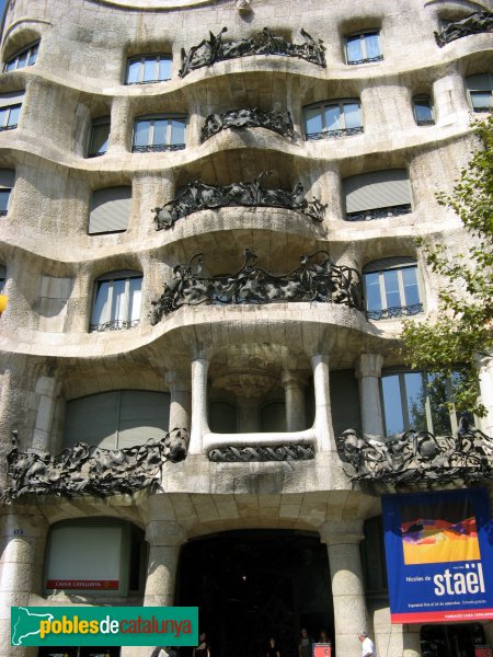 Barcelona - Casa Milà (La Pedrera) (Foto: Albert Esteves, 2007) Barcelona - Casa Milà (La Pedrera)