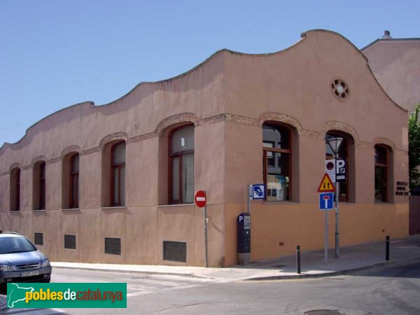 Biblioteca Antoni Tort