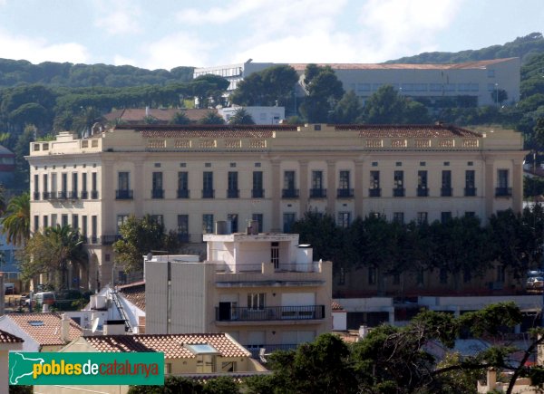 Arenys de Mar - Hospital Xifré (Foto: Albert Esteves, 2007) Arenys de Mar - Hospital Xifré