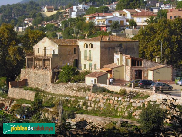 El Brunet, vist des de la carretera de Terrassa