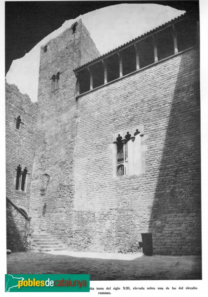 Barcelona - Palau Requesens (Foto: Del llibre "Nombre, Extensión y Política del Barrio Gótico" -Adolf Florensa-, 1958) Barcelona - Palau Requesens