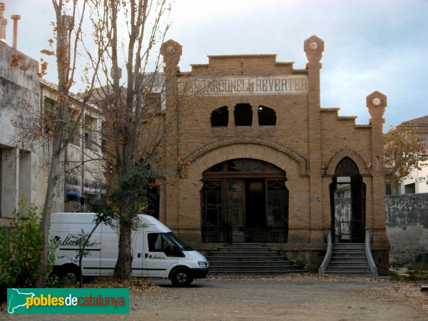 Canet - Fàbrica Carbonell Reverter