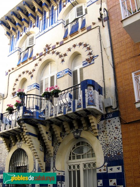 Sant Pol - Casa Planiol (Foto: Albert Esteves, 2007) Sant Pol - Casa Planiol