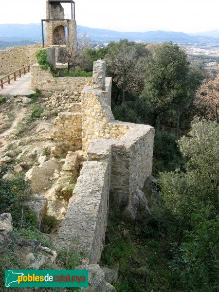 Palafolls - Castell (Foto: Albert Esteves, 2008) Palafolls - Castell