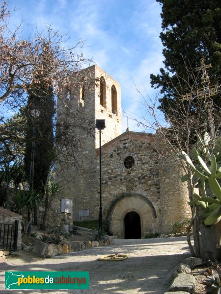 Palafolls - Església de Sant Genís (Foto: Albert Esteves, 2008) Palafolls - Església de Sant Genís