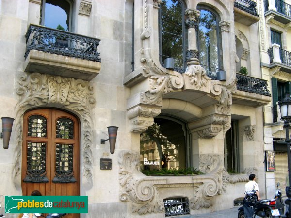 Barcelona - Casa Bonaventura Ferrer (Passeig de Gràcia, 113) (Foto: Albert Esteves, 2008) Barcelona - Casa Bonaventura Ferrer (Passeig de Gràcia, 113)