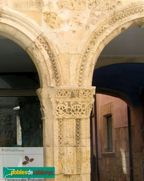 Tarragona - Antic Hospital de Santa Tecla (Foto: Albert Esteves, 2008) Tarragona - Antic Hospital de Santa Tecla
