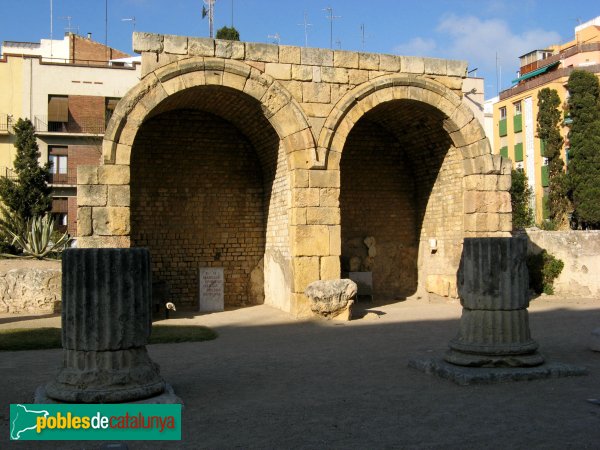 Tarragona - Fòrum de la Colònia (Foto: Albert Esteves, 2008) Tarragona - Fòrum de la Colònia