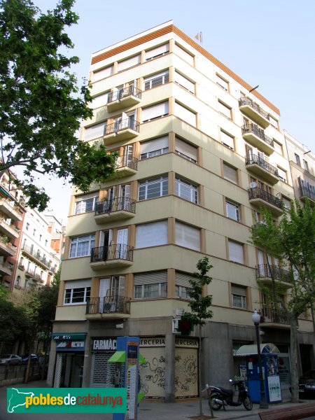 Barcelona - Avinguda Gaudí, 71 (Foto: Valentí Pons, 2008) Barcelona - Avinguda Gaudí, 71