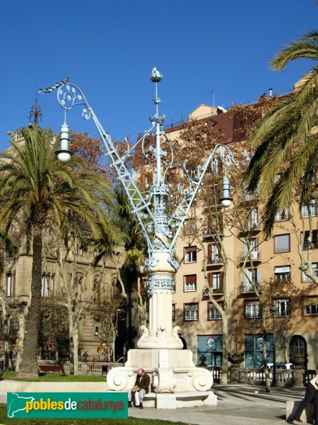 Barcelona - Fanals de passeig Lluís Companys