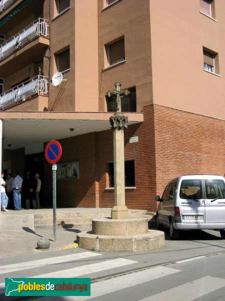 Sant Vicenç dels Horts - Creu de Can Ros (Foto: Albert Esteves, 2008) Sant Vicenç dels Horts - Creu de Can Ros