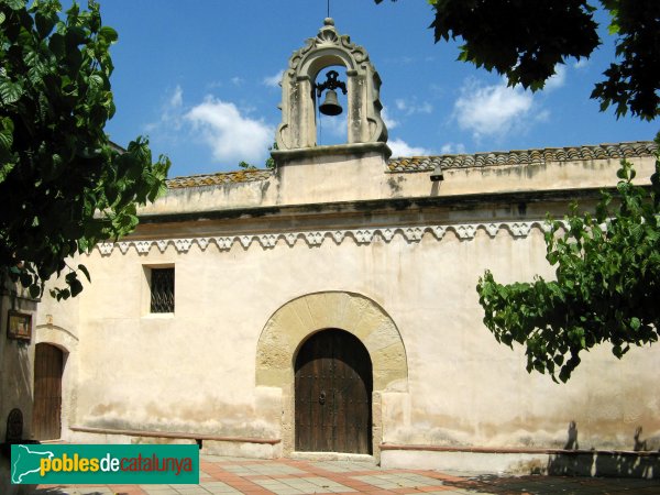 Vilallonga del Camp - Ermita de la M.D. del Roser (Foto: Albert Esteves, 2008) Vilallonga del Camp - Ermita de la M.D. del Roser