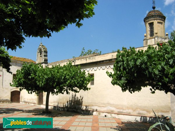 Vilallonga del Camp - Ermita de la M.D. del Roser (Foto: Albert Esteves, 2008) Vilallonga del Camp - Ermita de la M.D. del Roser