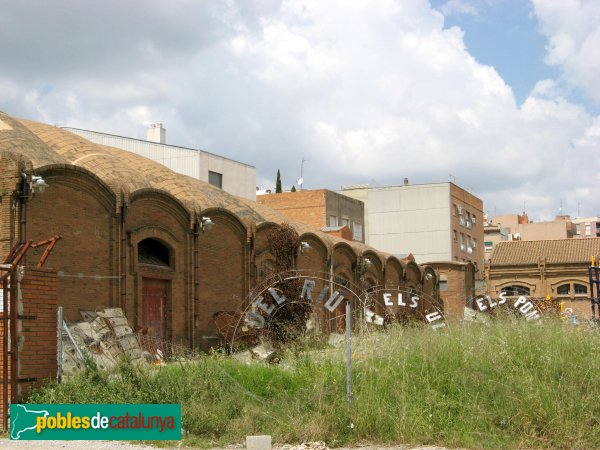 Cornellà de Llobregat - Fàbrica Can Bagaria (Foto: Albert Esteves, 2008) Cornellà de Llobregat - Fàbrica Can Bagaria