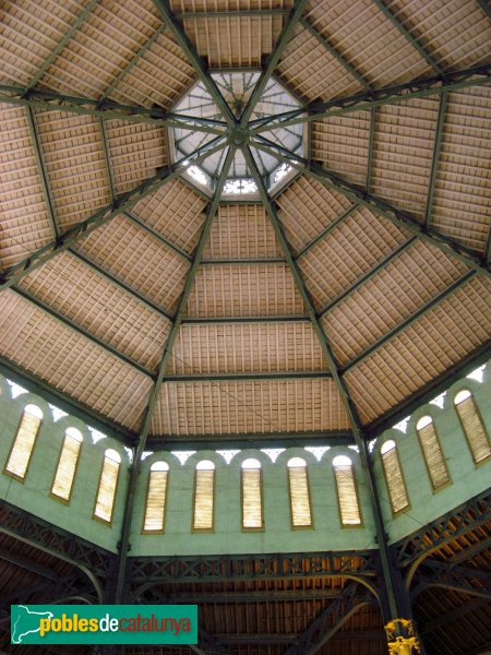 Barcelona - Mercat de Sant Antoni, interior (Foto: Albert Esteves, 2008) Barcelona - Mercat de Sant Antoni, interior