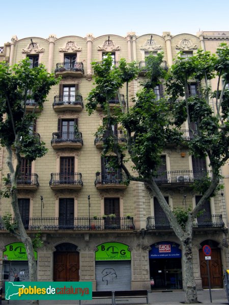 Barcelona - Ronda Sant Antoni, 45-47