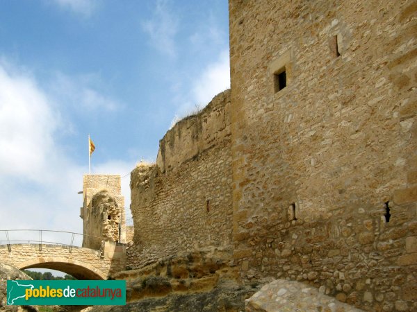 El Catllar - Castell (Foto: Albert Esteves, 2008) El Catllar - Castell