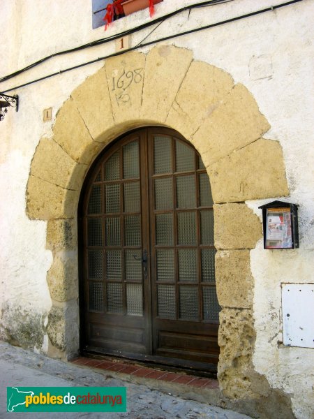 Renau - Porta 1698