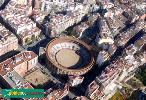 Tarragona - Plaça de Braus, abans de la reforma (Foto: Diputació de Tarragona) Tarragona - Plaça de Braus, abans de la reforma