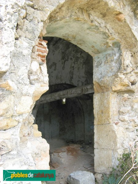 La Canonja - Sant Julià dels Montgons (Foto: Albert Esteves, 2008) La Canonja - Sant Julià dels Montgons