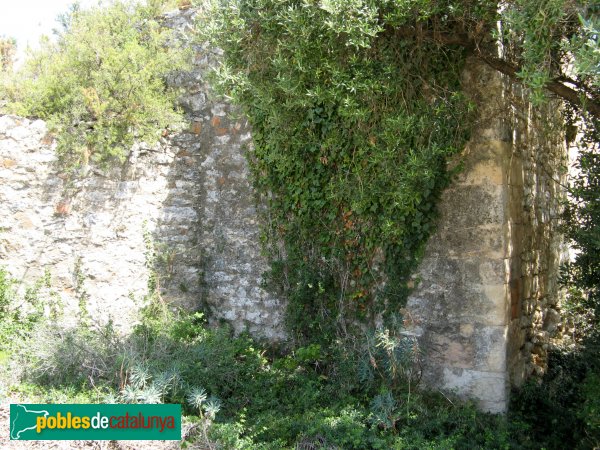 La Canonja - Sant Julià dels Montgons (Foto: Albert Esteves, 2008) La Canonja - Sant Julià dels Montgons