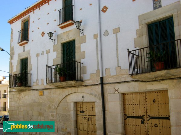 Fondarella - Cal Renyé (Foto: Albert Esteves, 2008) Fondarella - Cal Renyé