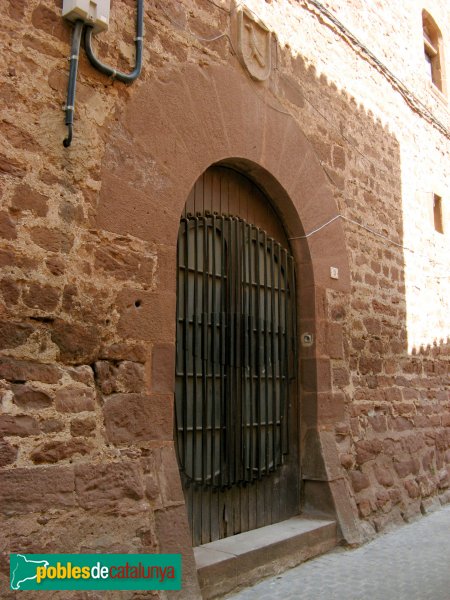 Corbera de Llobregat - Casal de Santa Magdalena o dels Barons (el Castell) (Foto: Albert Esteves, 2008) Corbera de Llobregat - Casal de Santa Magdalena o dels Barons (el Castell)