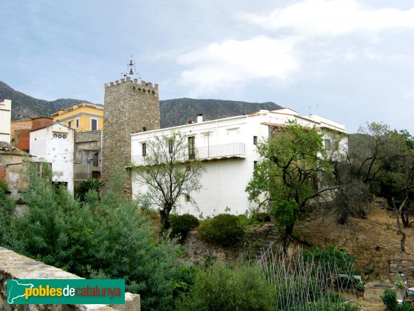 Palau-saverdera - Castell (Foto: Albert Esteves, 2008) Palau-saverdera - Castell