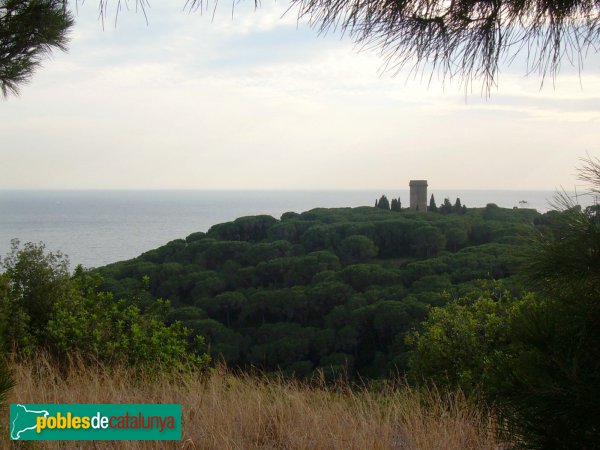 Arenys de Mar - Torre dels Encantats (Foto: Fermí Lloret, 2008) Arenys de Mar - Torre dels Encantats