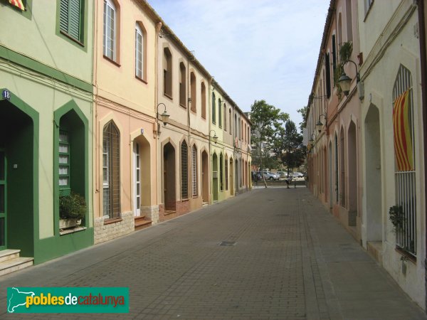 Sant Feliu de Llobregat - Carrer Sant Antoni (Foto: Albert Esteves, 2008) Sant Feliu de Llobregat - Carrer Sant Antoni