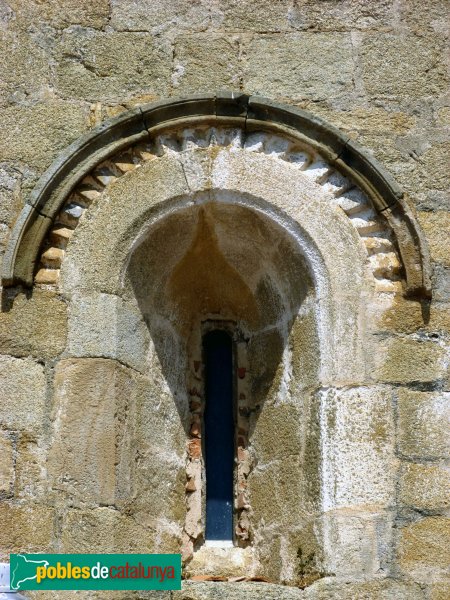 Pedret i Marzà - Sant Esteve de Pedret (Foto: Albert Esteves, 2008) Pedret i Marzà - Sant Esteve de Pedret