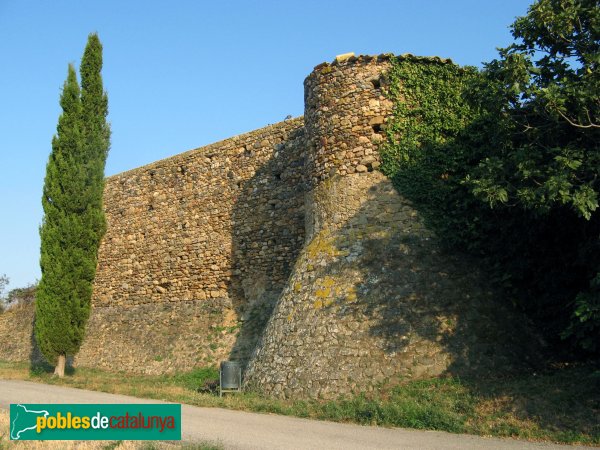 Pedret i Marzà - Muralles de Marzà