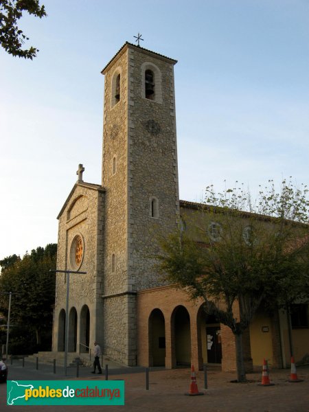 Begues - Església de Sant Cristòfor (Foto: Albert Esteves, 2008) Begues - Església de Sant Cristòfor