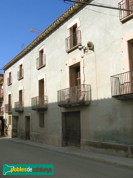 Bell-lloc d'Urgell - Cal Fam