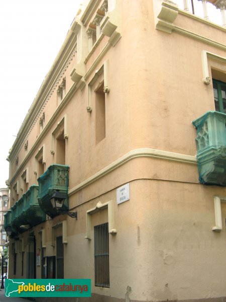 Barcelona - Patronat Domènech (Foto: Albert Esteves, 2008) Barcelona - Patronat Domènech