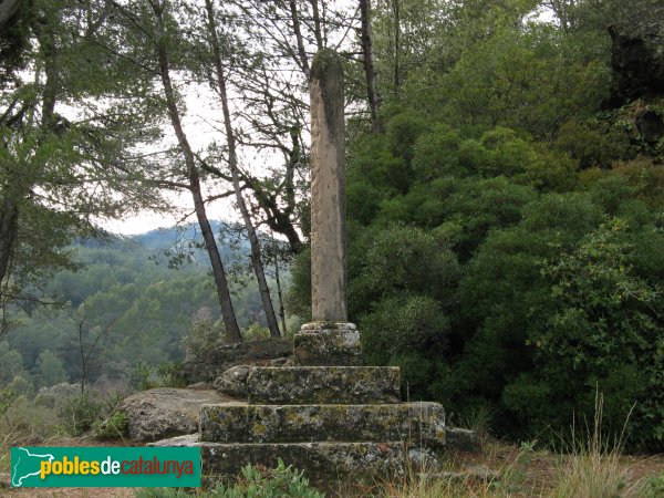 Cabrera d'Anoia - Creu trencada (Foto: Albert Esteves, 2008) Cabrera d'Anoia - Creu trencada