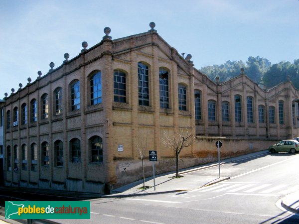 Capellades - Fàbrica Guasch, edifici antic