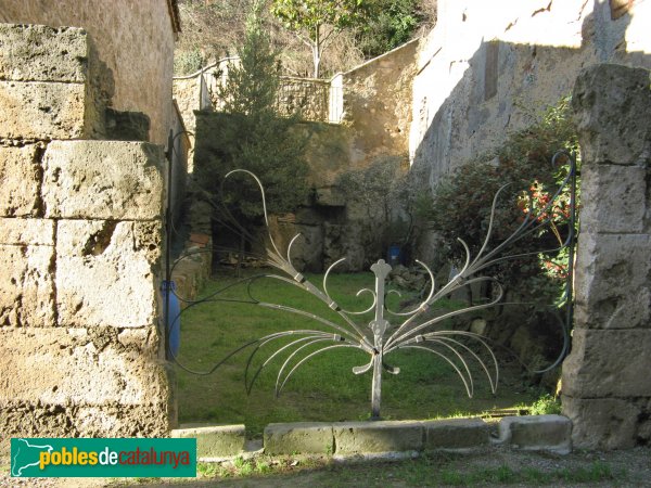 Capellades - Font de la Reina (Foto: Albert Esteves, 2009) Capellades - Font de la Reina