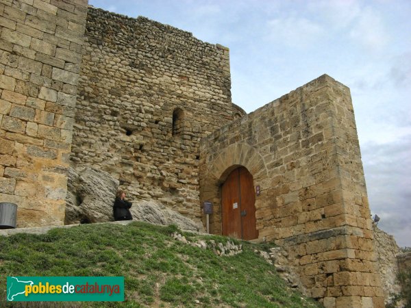 La Pobla de Claramunt - Castell: entrada al recinte