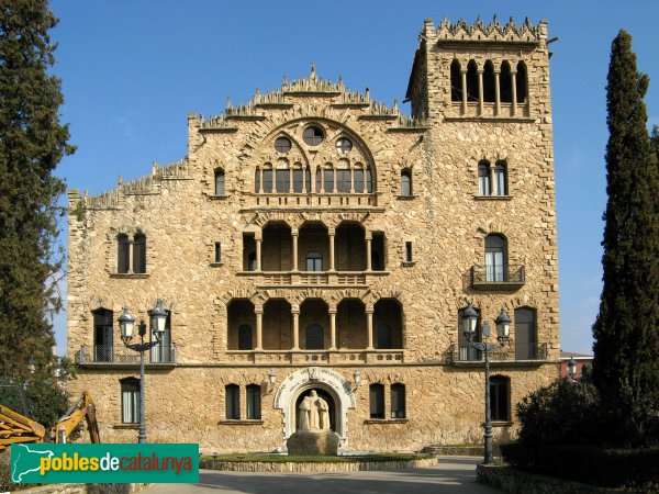 Foto de Igualada - Asil del Sant Crist