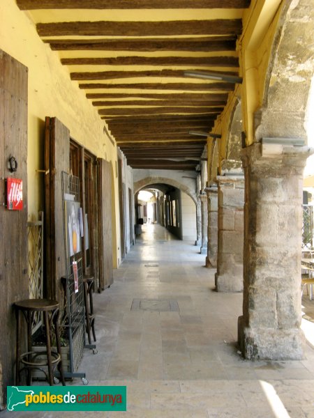 Igualada - Plaça de l'Ajuntament (Foto: Albert Esteves, 2009) Igualada - Plaça de l'Ajuntament