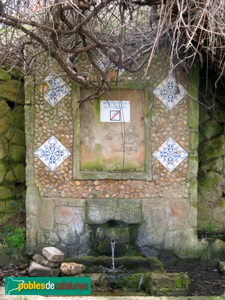 Santa Maria de Miralles - Font de Sant Romà