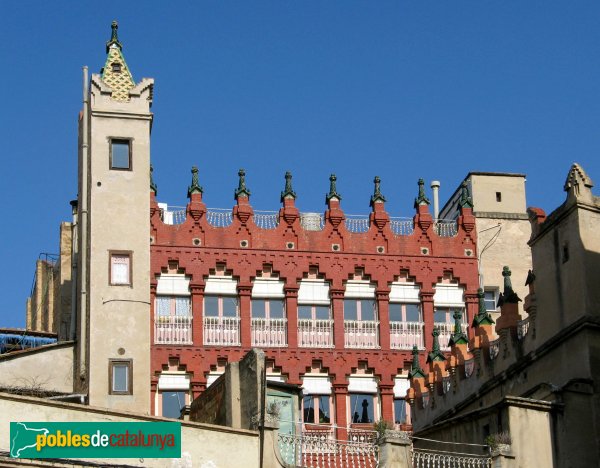 Igualada - Cal Ratés, façana posterior (Foto: Albert Esteves, 2009) Igualada - Cal Ratés, façana posterior