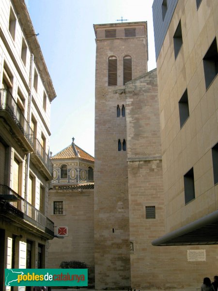Igualada - Basílica de Santa Maria. Campanar (Foto: Albert Esteves, 2009) Igualada - Basílica de Santa Maria. Campanar