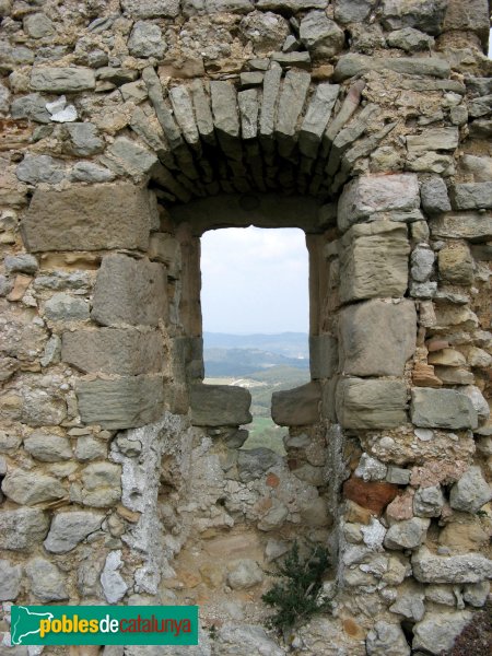Bellprat - Castell de Queralt (Foto: Albert Esteves, 2009) Bellprat - Castell de Queralt